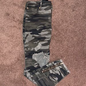 Camo Express Jeans (Size: 4S)